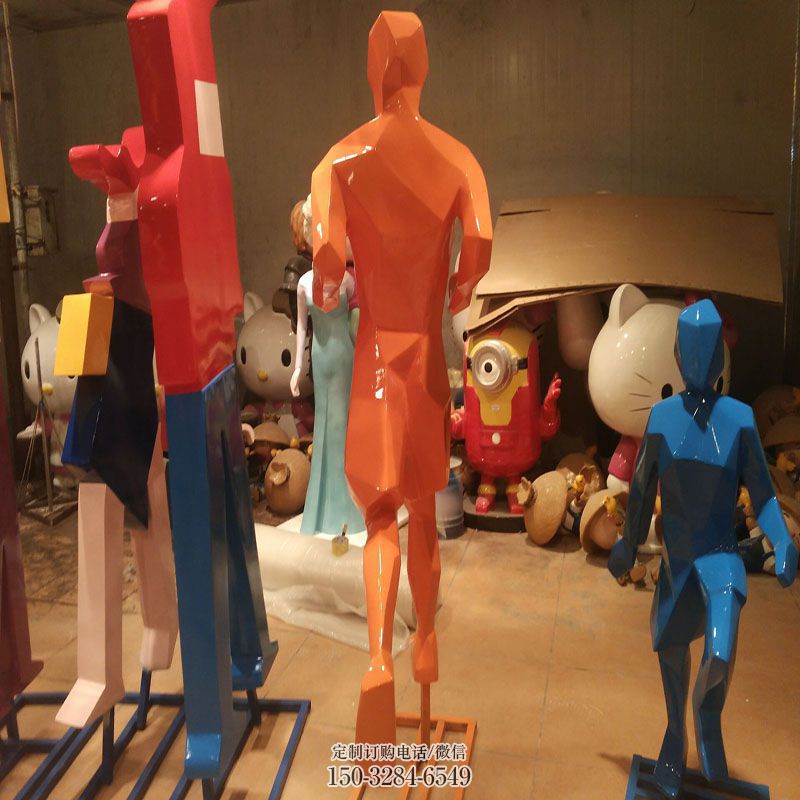 房地产奔跑雕塑展品
